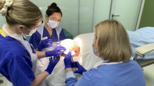 patient is administered anaesthetic prior to hair transplant